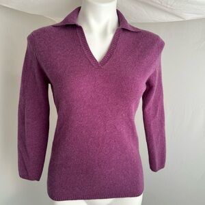 Geneva purple cashmere v-neck collar sweater M
